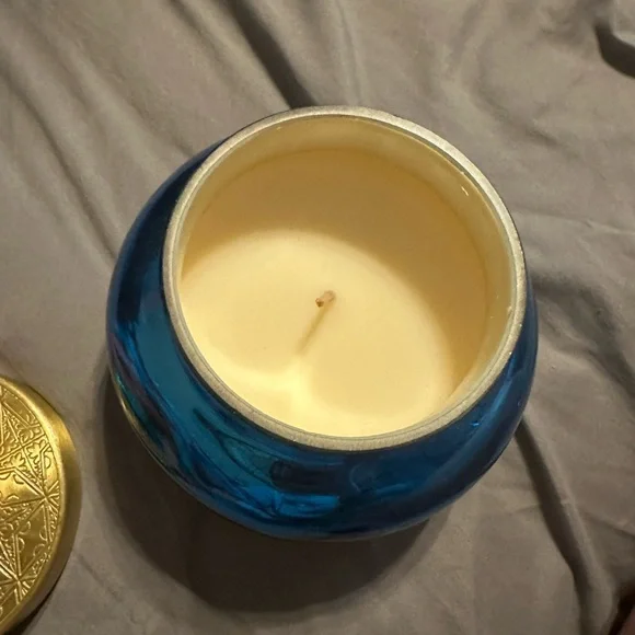 Anthropologie Candle - Picture 2 of 3